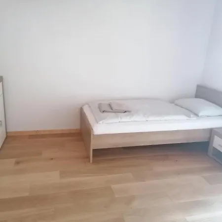 Rekreacne Pod Lipami Holiday home Kvacany