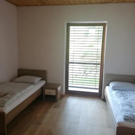 Rekreacne Pod Lipami * Kvacany
