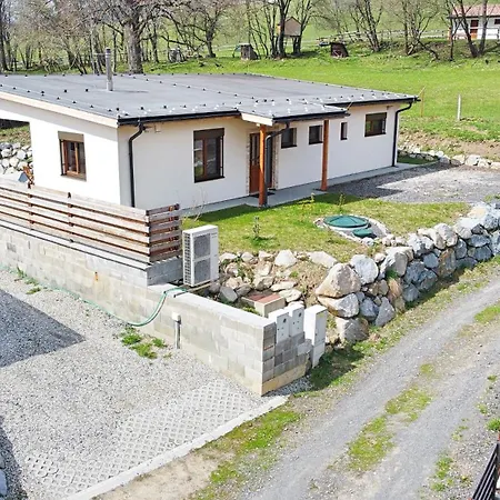 Rekreacne Pod Lipami Kvacany