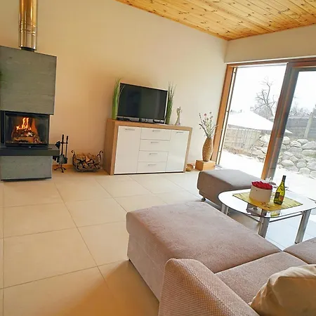 Holiday home Rekreacne Pod Lipami Kvacany